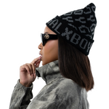 8-BIT KNIT HAT