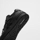012 TRAINER